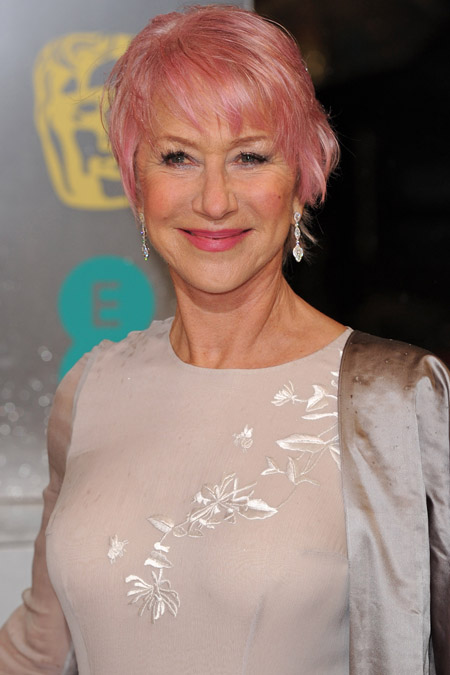 helen-mirren-pink-hair